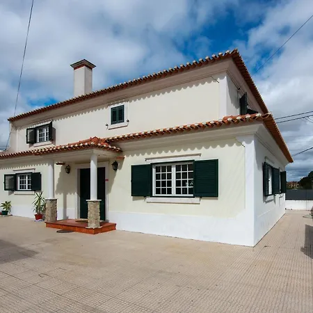 Marmeleira House Terrace Tatil Evi