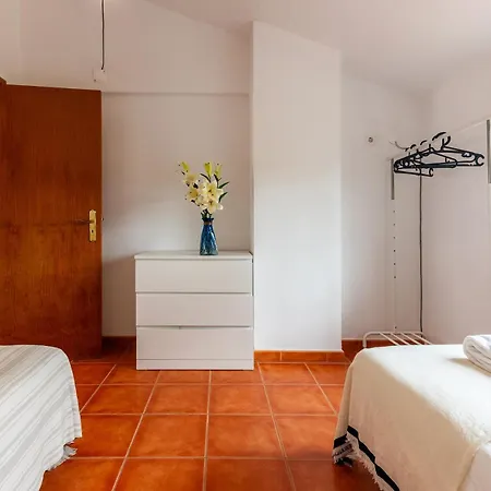 Marmeleira House Terrace Tatil Evi
